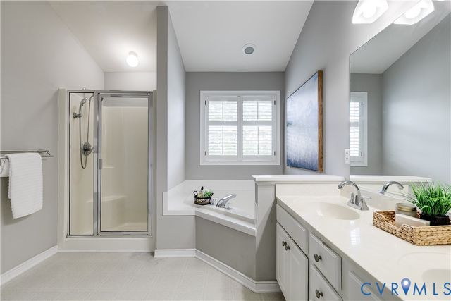 13706 Biggin Pond Ln, Midlothian, VA 23114