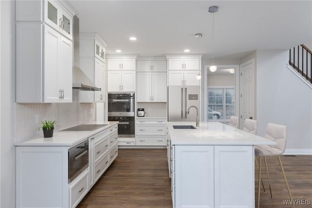 36 Fieldstream Lane, Lancaster, NY 14086