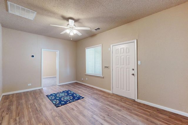 771 Orange St, Yuba City, CA 95991