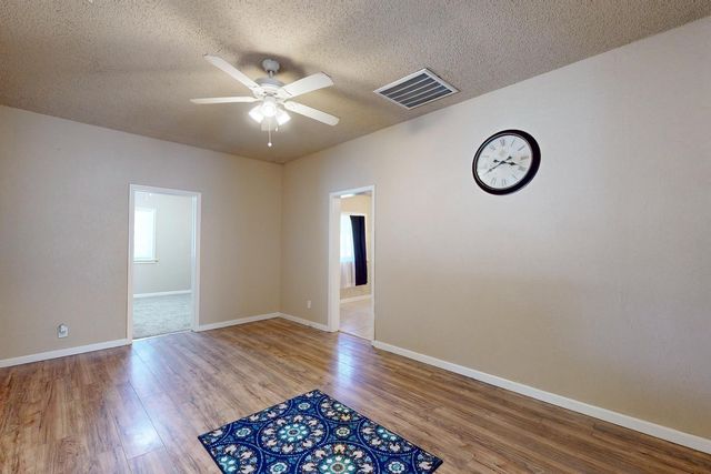 771 Orange St, Yuba City, CA 95991