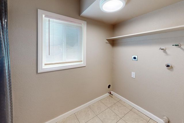 771 Orange St, Yuba City, CA 95991