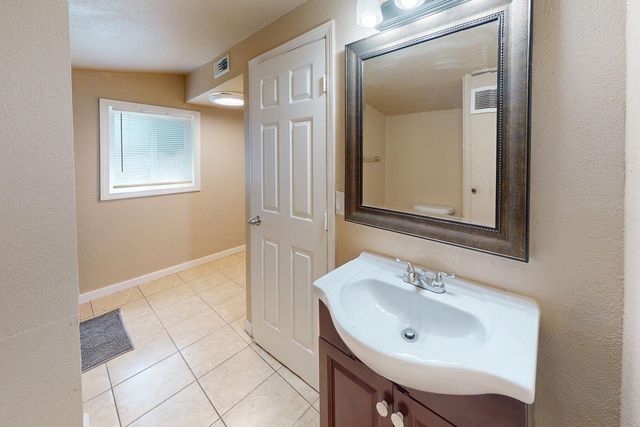 771 Orange St, Yuba City, CA 95991