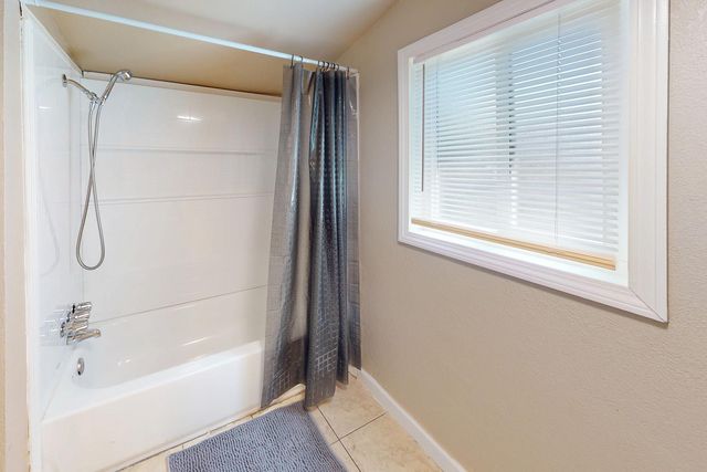 771 Orange St, Yuba City, CA 95991