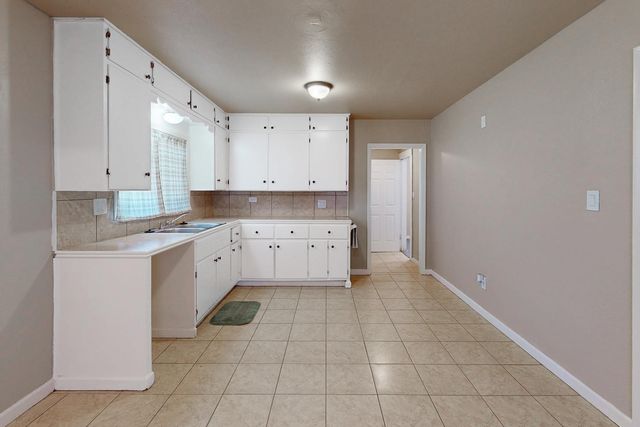 771 Orange St, Yuba City, CA 95991