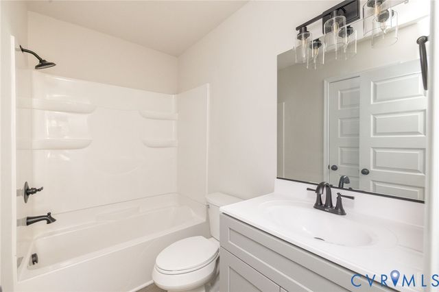 3115 South Ridge Dr, Midlothian, VA 23112