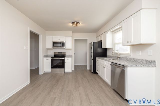 3115 South Ridge Dr, Midlothian, VA 23112