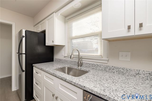 3115 South Ridge Dr, Midlothian, VA 23112
