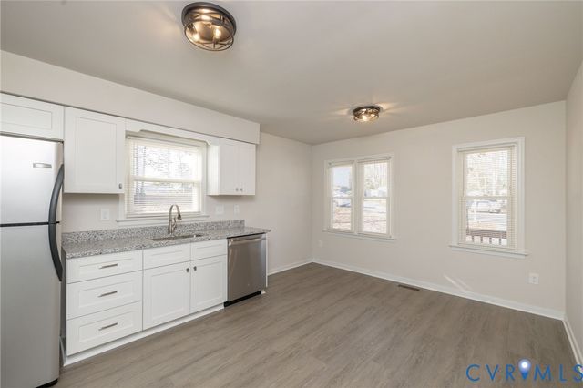 3115 South Ridge Dr, Midlothian, VA 23112