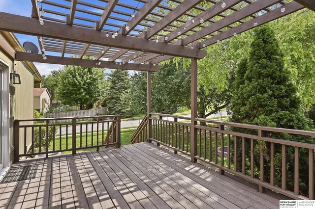 3002 N 154 Avenue, Omaha, NE 68116