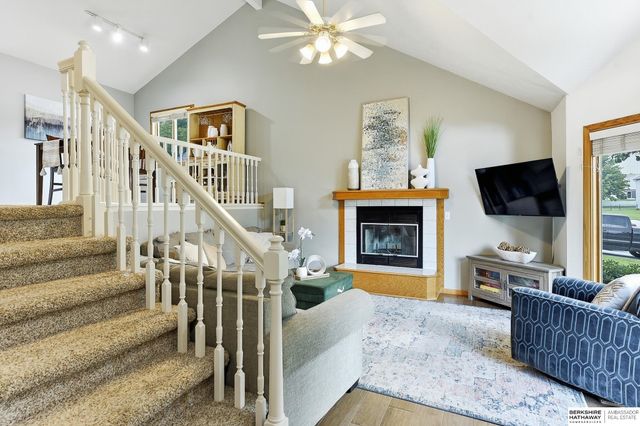 3002 N 154 Avenue, Omaha, NE 68116