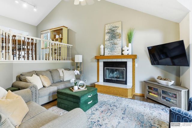 3002 N 154 Avenue, Omaha, NE 68116