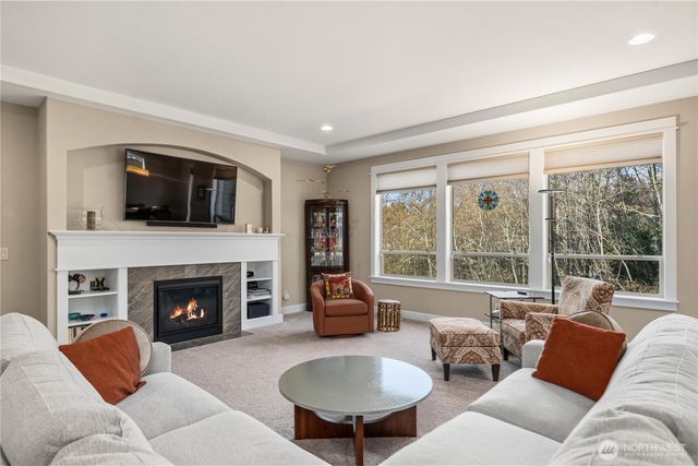 1023 4th Street, Steilacoom, WA 98388