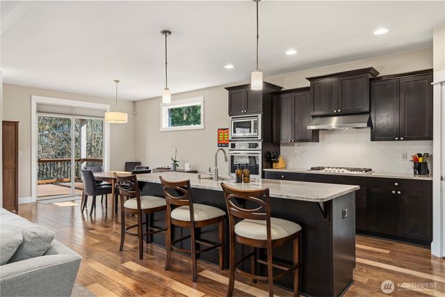 1023 4th Street, Steilacoom, WA 98388