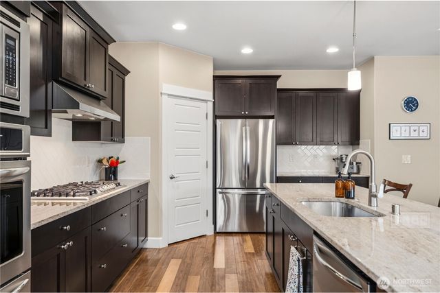 1023 4th Street, Steilacoom, WA 98388