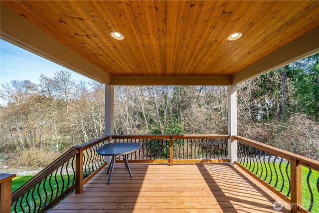 1023 4th Street, Steilacoom, WA 98388