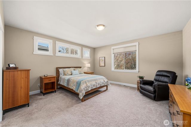 1023 4th Street, Steilacoom, WA 98388