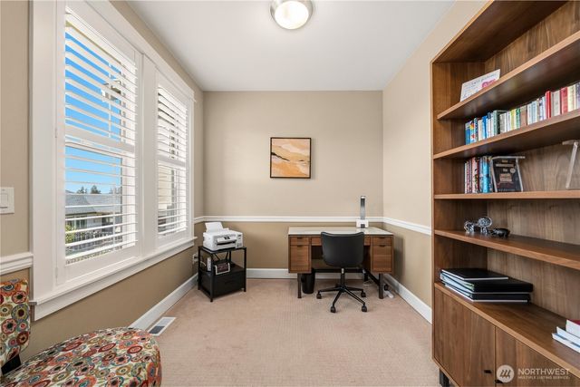 1023 4th Street, Steilacoom, WA 98388