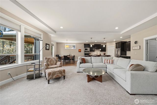 1023 4th Street, Steilacoom, WA 98388