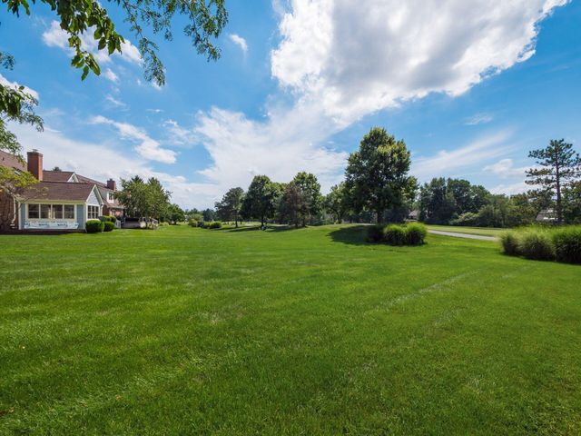 9155 N Moors Place N, Dublin, OH 43017