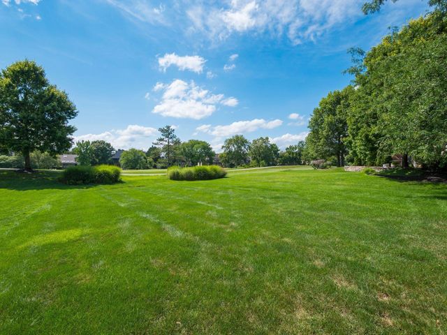 9155 N Moors Place N, Dublin, OH 43017