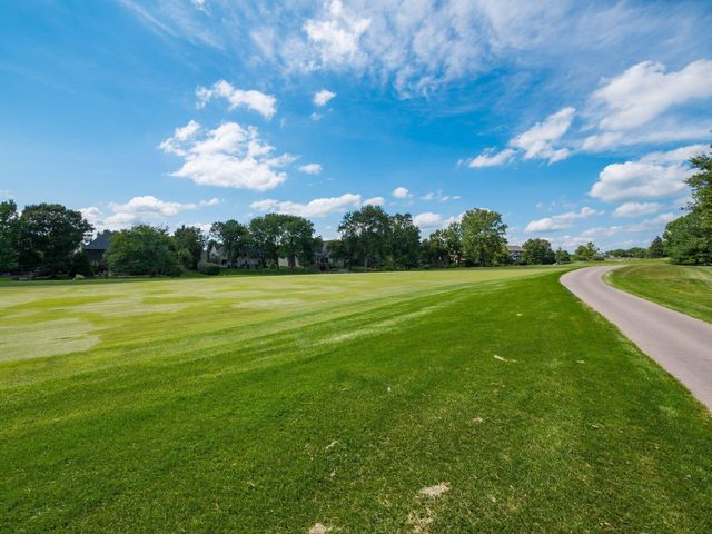 9155 N Moors Place N, Dublin, OH 43017
