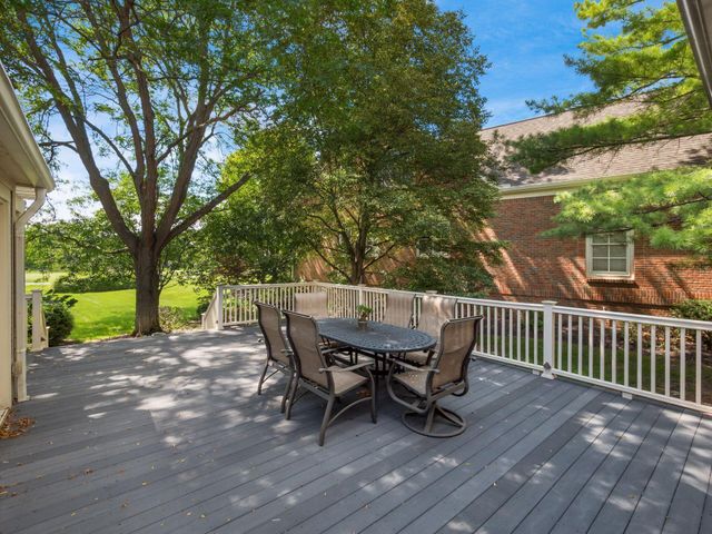 9155 N Moors Place N, Dublin, OH 43017