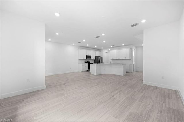 4246 Sonoma Oaks CIR, Naples, FL 34119