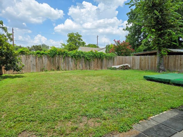 4717 Edmund Street, Houston, TX 77020