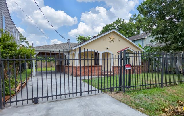 4717 Edmund Street, Houston, TX 77020