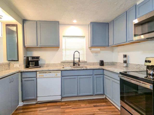 4717 Edmund Street, Houston, TX 77020