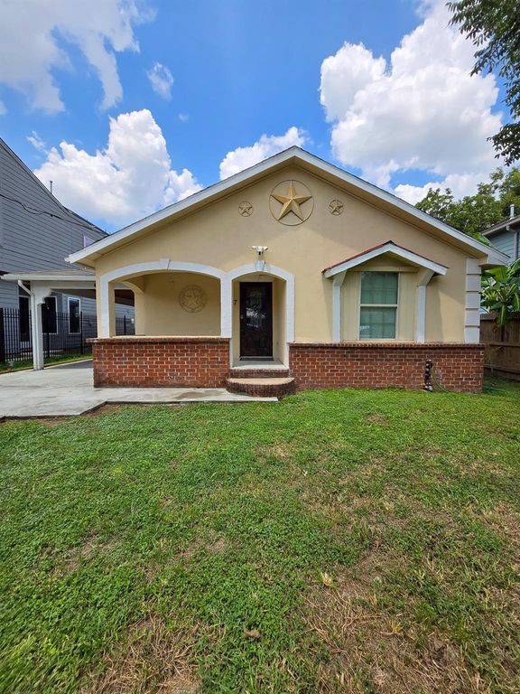 4717 Edmund Street, Houston, TX 77020