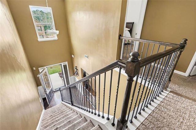 605 Stream Court, Fairburn, GA 30213