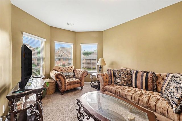 605 Stream Court, Fairburn, GA 30213