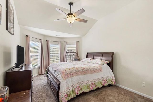 605 Stream Court, Fairburn, GA 30213
