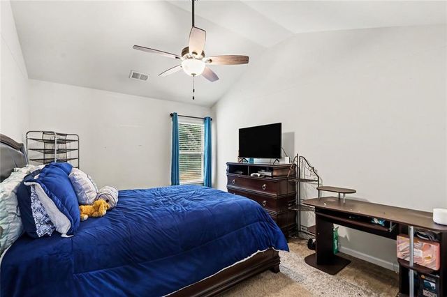 605 Stream Court, Fairburn, GA 30213