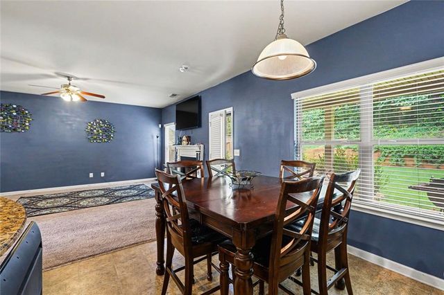 605 Stream Court, Fairburn, GA 30213