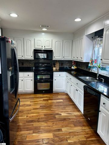 148 Brook Meadow Lane, Liberty, SC 29657