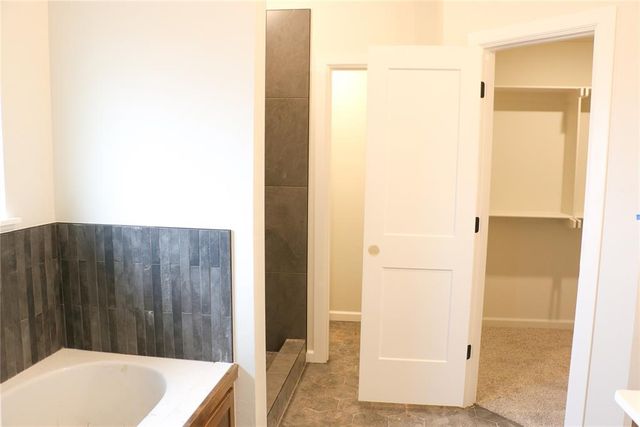 621 Trails End Drive, Shawnee, OK 74804