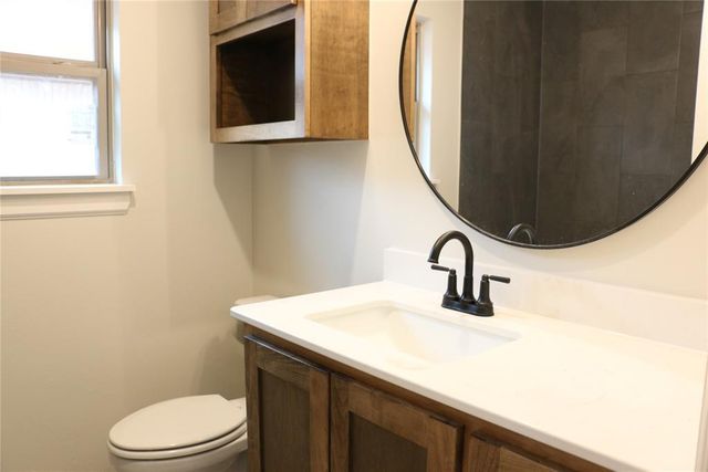 621 Trails End Drive, Shawnee, OK 74804