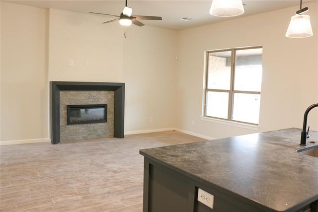 621 Trails End Drive, Shawnee, OK 74804