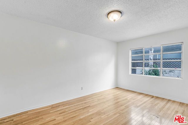 1342 Yale Street B, Santa Monica, CA 90404