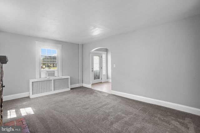 8633 FOWLER AVE, Parkville, MD 21234