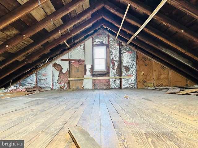 8633 FOWLER, Parkville, MD 21234