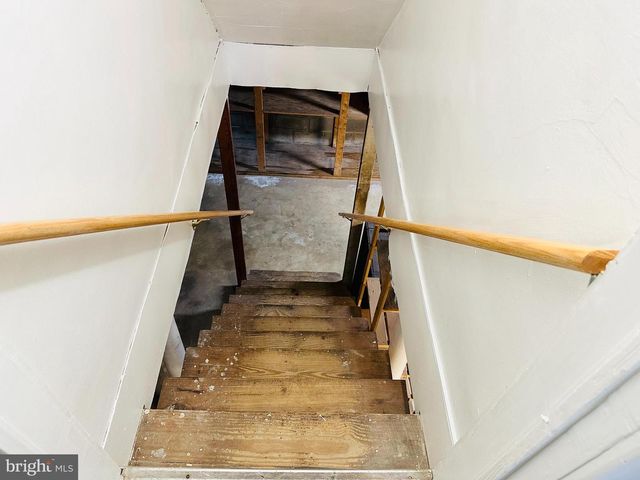 8633 FOWLER, Parkville, MD 21234