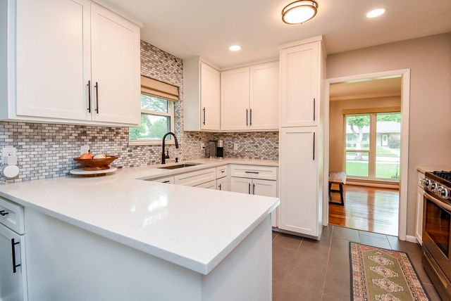 5727 Arboles Drive, Houston, TX 77035