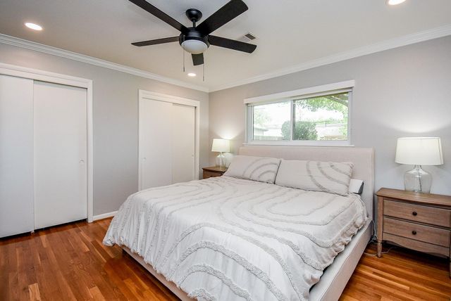 5727 Arboles Drive, Houston, TX 77035