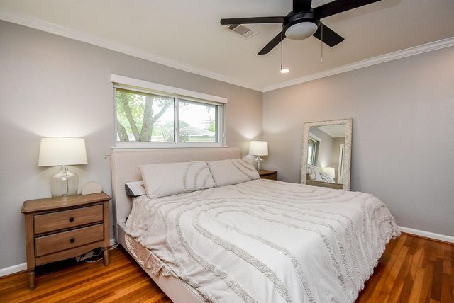 5727 Arboles Drive, Houston, TX 77035