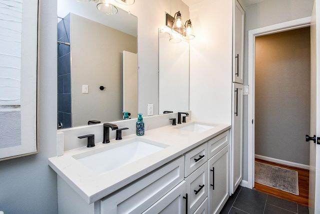 5727 Arboles Drive, Houston, TX 77035