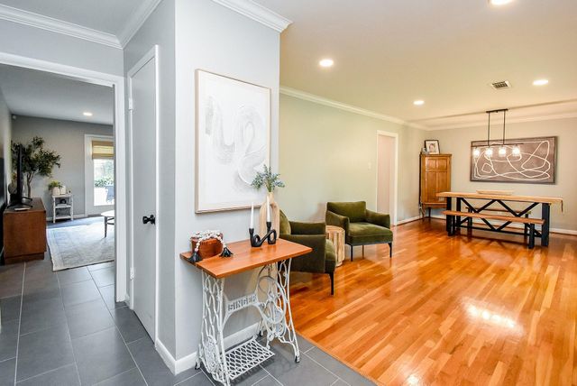 5727 Arboles Drive, Houston, TX 77035