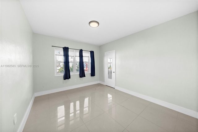 1203 Marseille Dr 21, Miami Beach, FL 33141